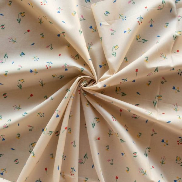 LN-EI-48 Vixen Floral Cream.2- the collector's home light.jpg